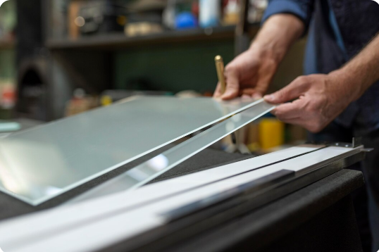 Découpe plexiglass sur mesure, Paris